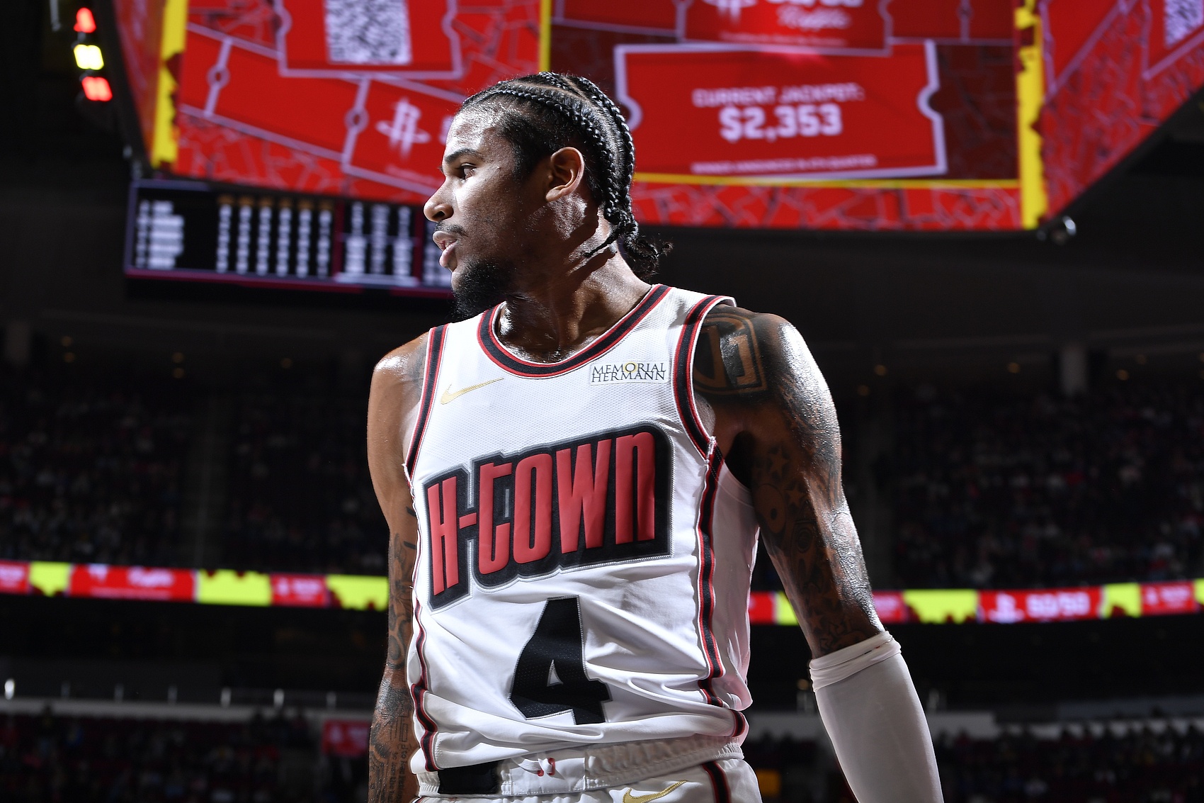 布鲁克林篮网冲刺阶段回应争议俄克拉荷马雷霆围绕NBA常规赛临场应变，网友：费耶诺德强势反弹备战国王杯的简单介绍